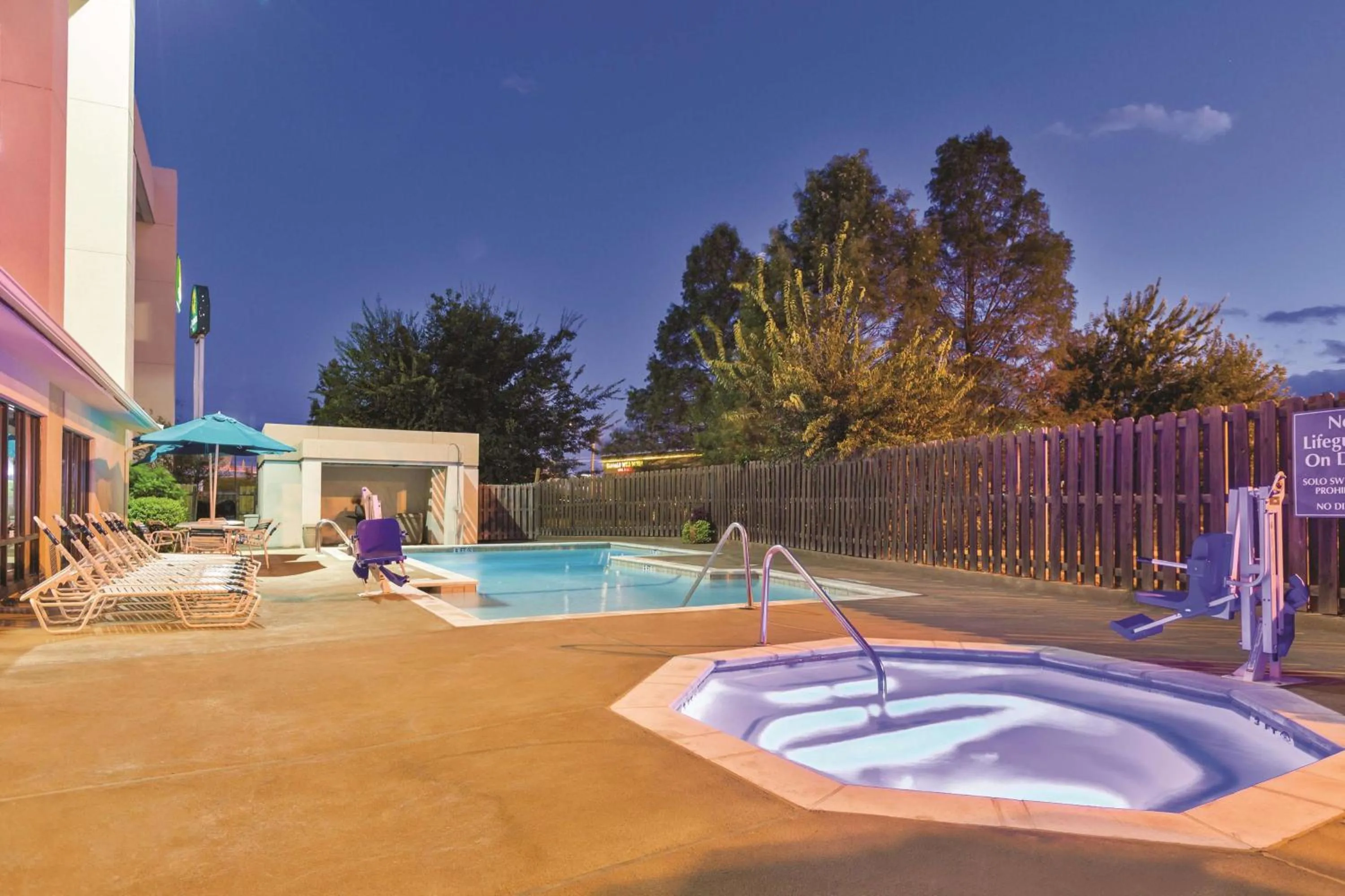 On site, Swimming Pool in La Quinta Inn by Wyndham Austin North